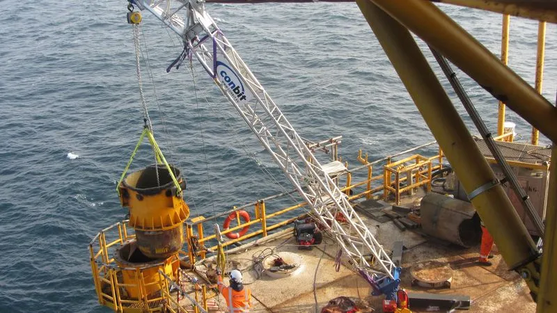 Conbit crane pedestal replacement 