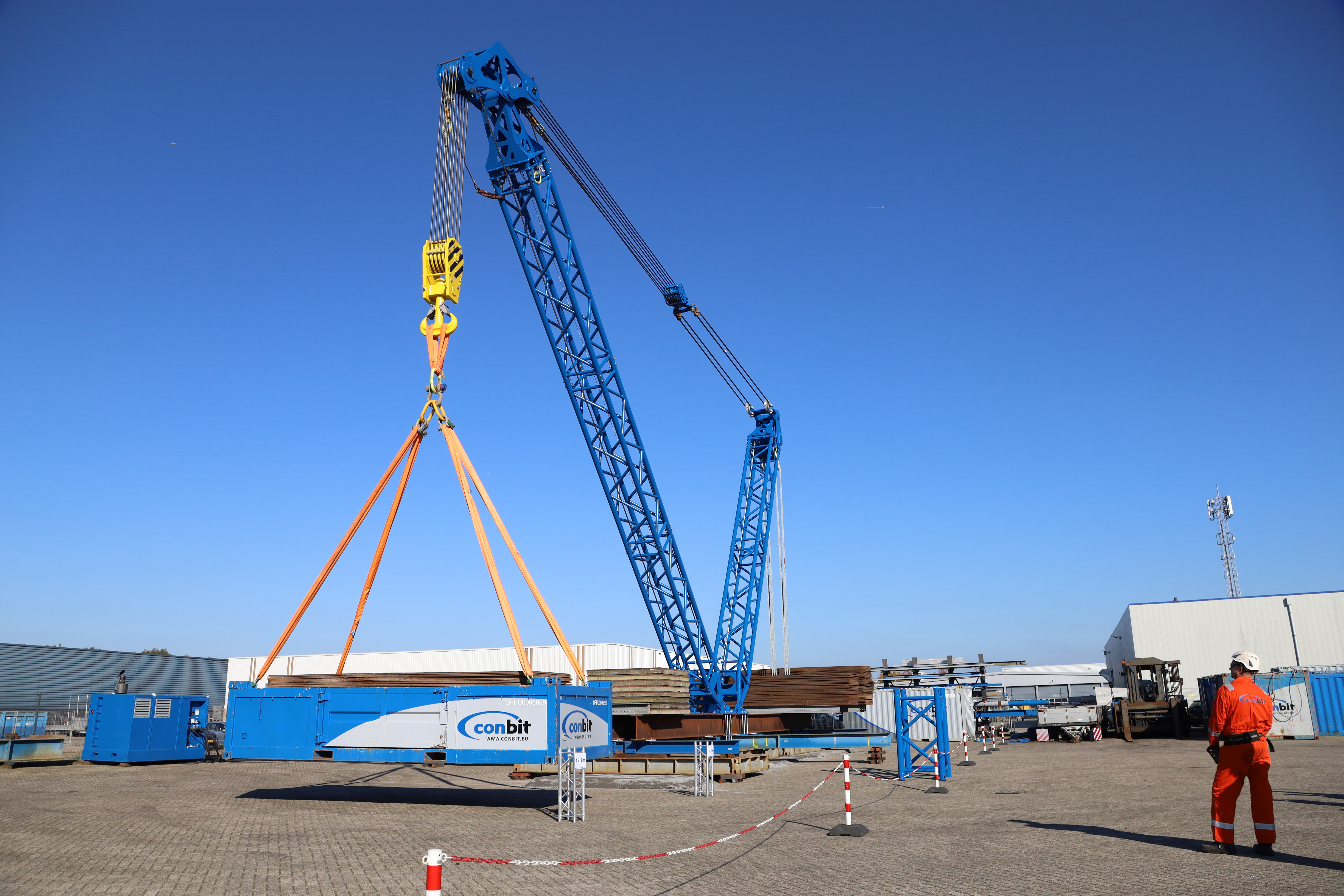 Load testing the SL900 at Conbit headquarters