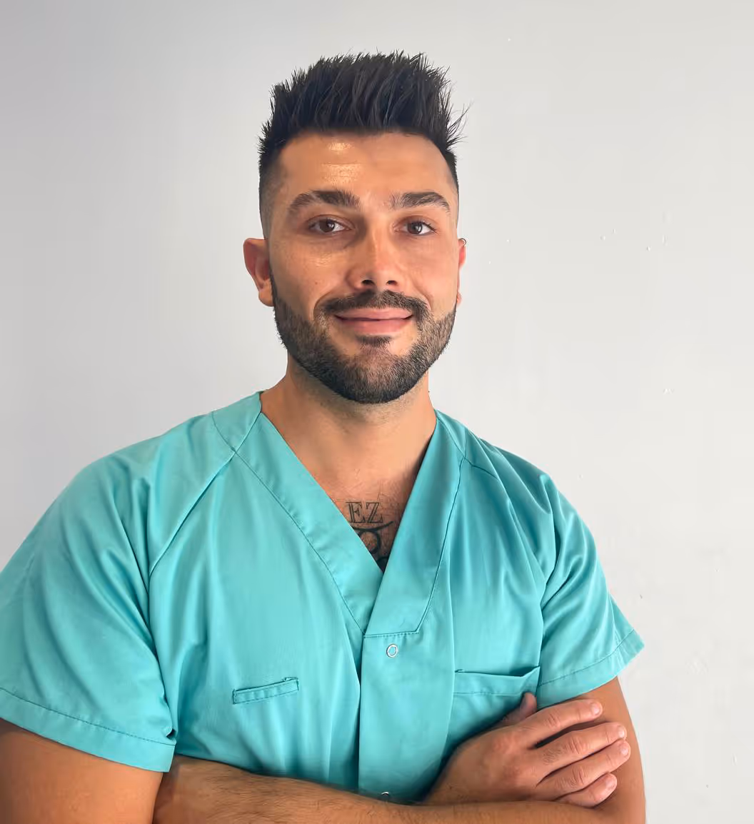 Mihai Budurin - physiotherapist and physical therapist, specialising in pain treatment and injury recovery