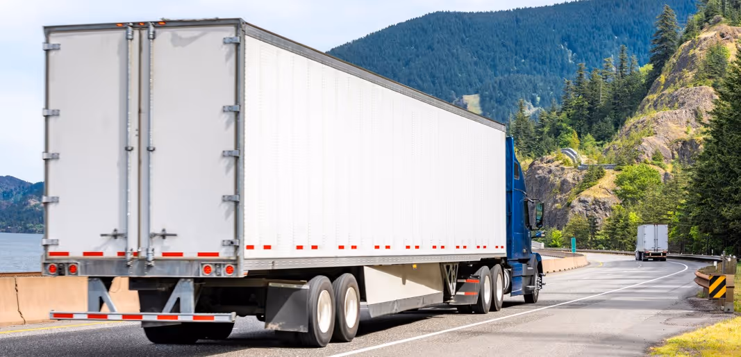 53' dry van truck for commercial freight hauling and enclosed cargo transportation services