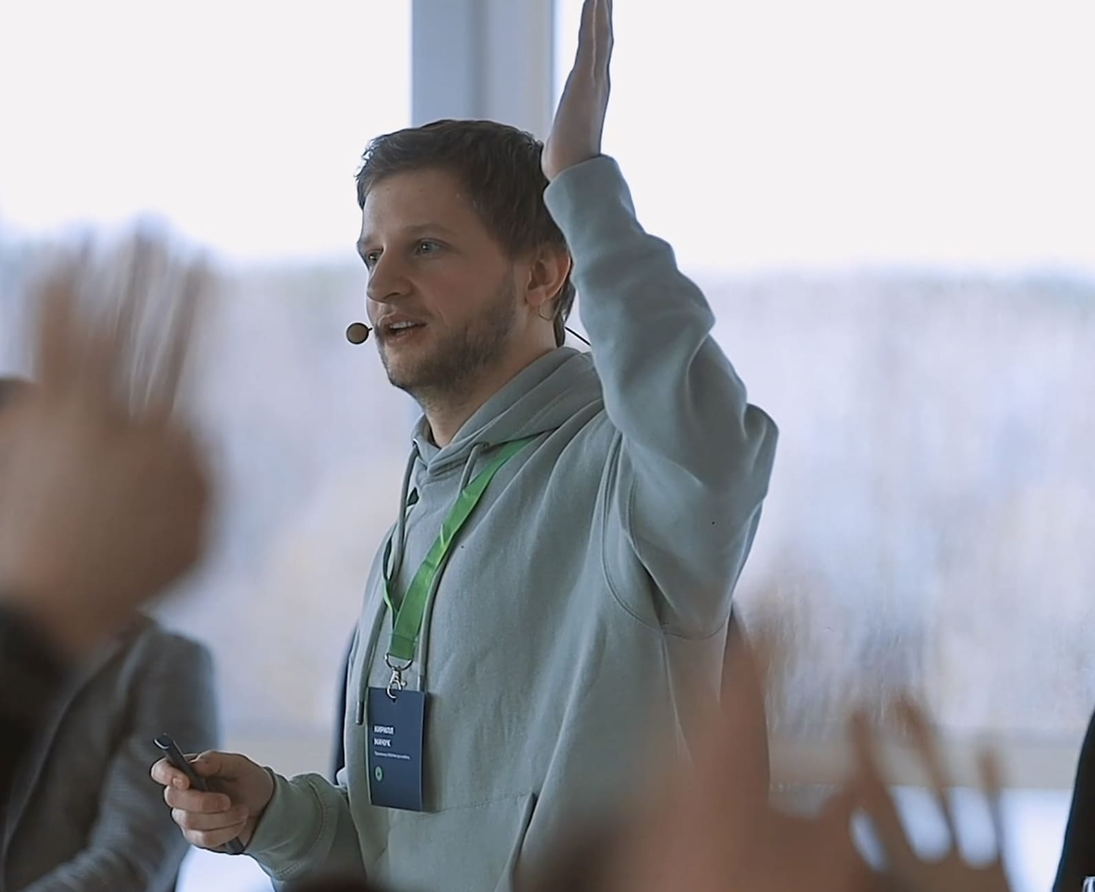 1ma CEO Kiryl Machuk consults