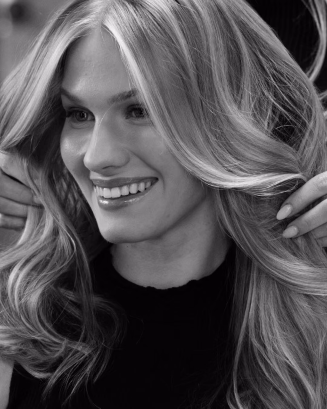 Brudestyling hos HOPE – elegant oppsett og naturlig makeup for den store dagen