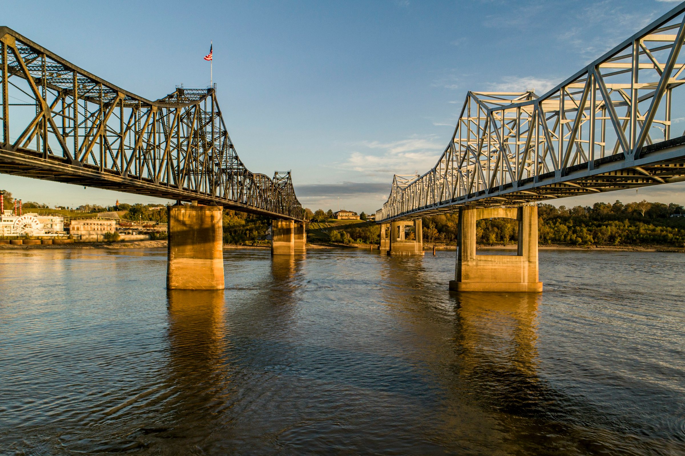 Bridges over the Mississippi River at Vicksburg, Mississippi