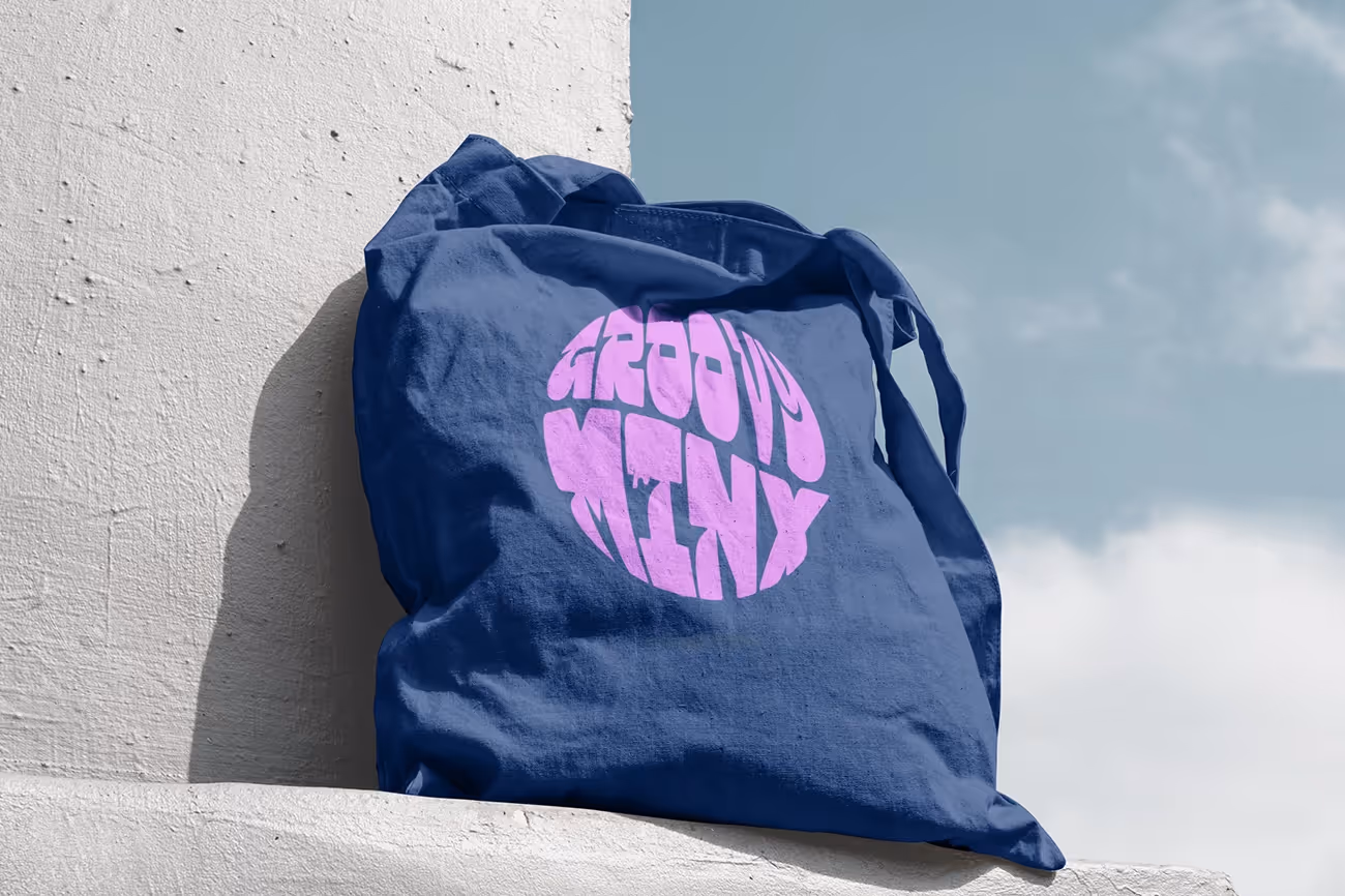 Mockup showing a Groovy Minx bag
