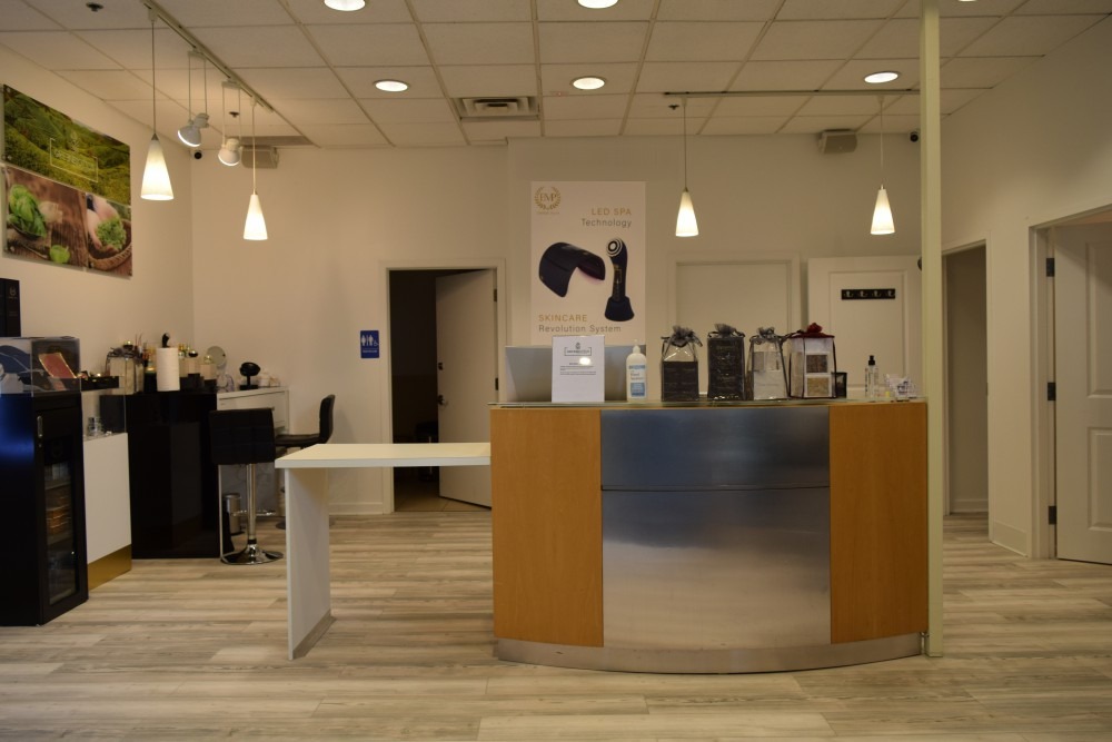 Facial Salon