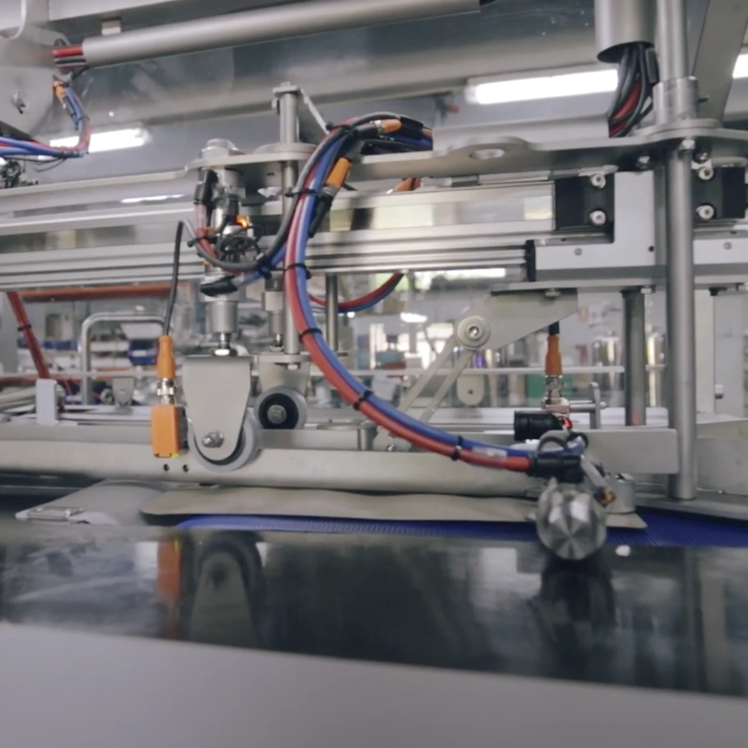 Cartobol automatic bag in box filler Ecofill Master