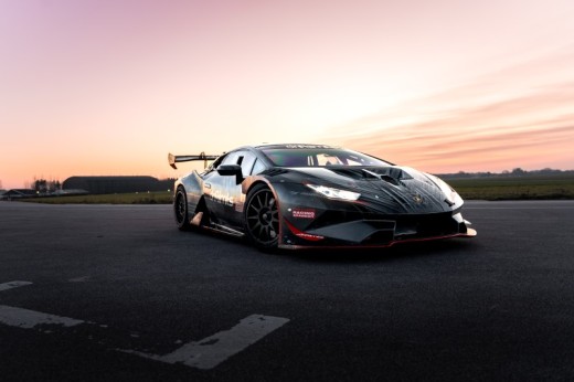 Drive a Lamborghini Huracan Super Trofeo - 12 Laps