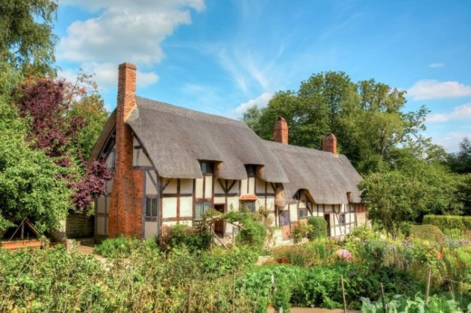 From London: Cotswolds and Oxford Guided Day-Trip - For Two