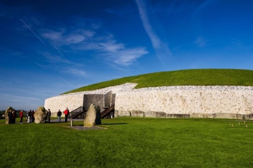 Boyne Valley Day Tour: Newgrange & Brú na Bóinne Entry