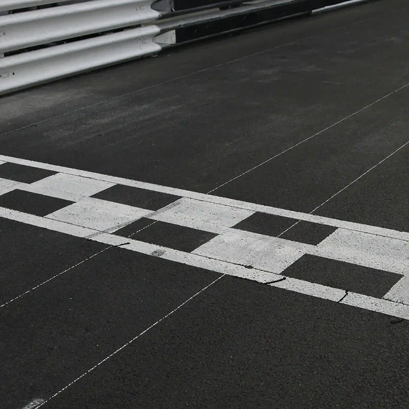 Circuit de course avec grille de départ