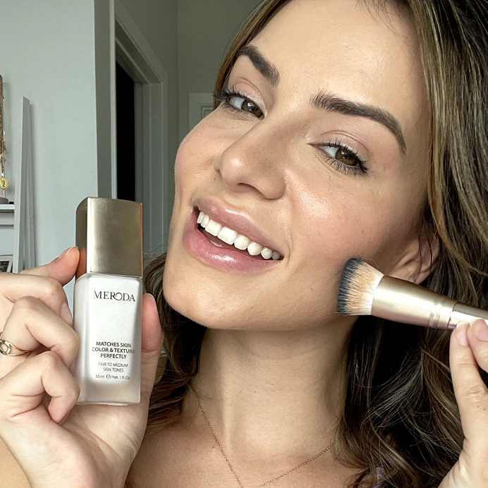 Meroda Cosmetics logo.