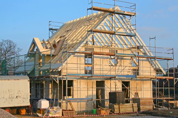 Rohbau vorm Richtfest