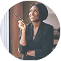 Mme Sarr, directrice du cabinet SmartCourtage.