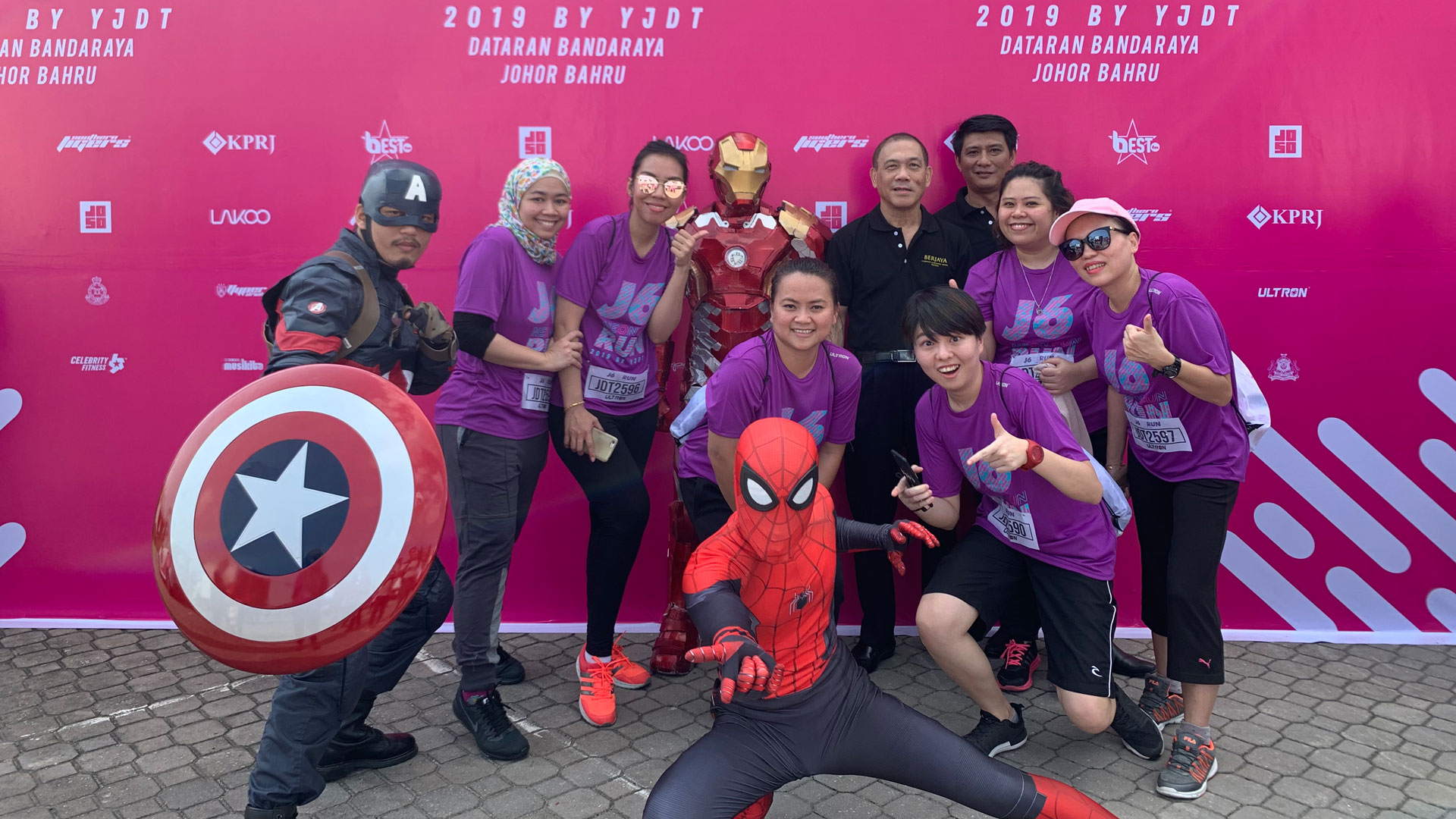 BERJAYA WATERFRONT HOTEL JOHOR BAHRU SPONSORED J6 NEON FUN RUN