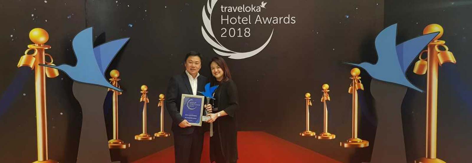 Berjaya Hotels & Resorts Bags Prestigious Award by Traveloka.
