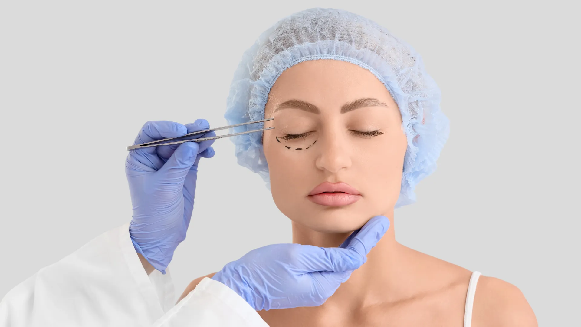 Blépharoplastie Paris 16 : corriger les paupières tombantes – CGP
