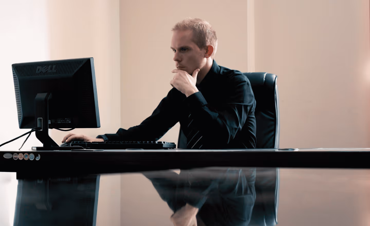 hungry employee with low productivity