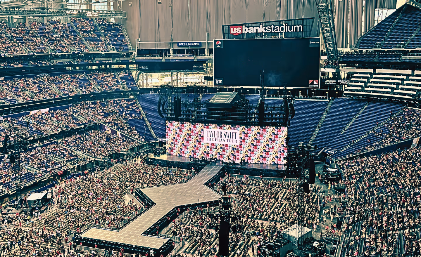 Taylor Swift fights food insecurity on tour