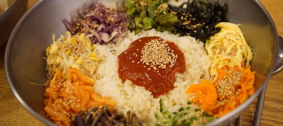Korean dishes for the workplace