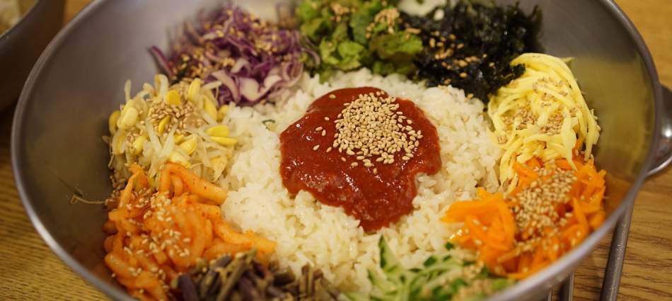 Korean dishes for the workplace