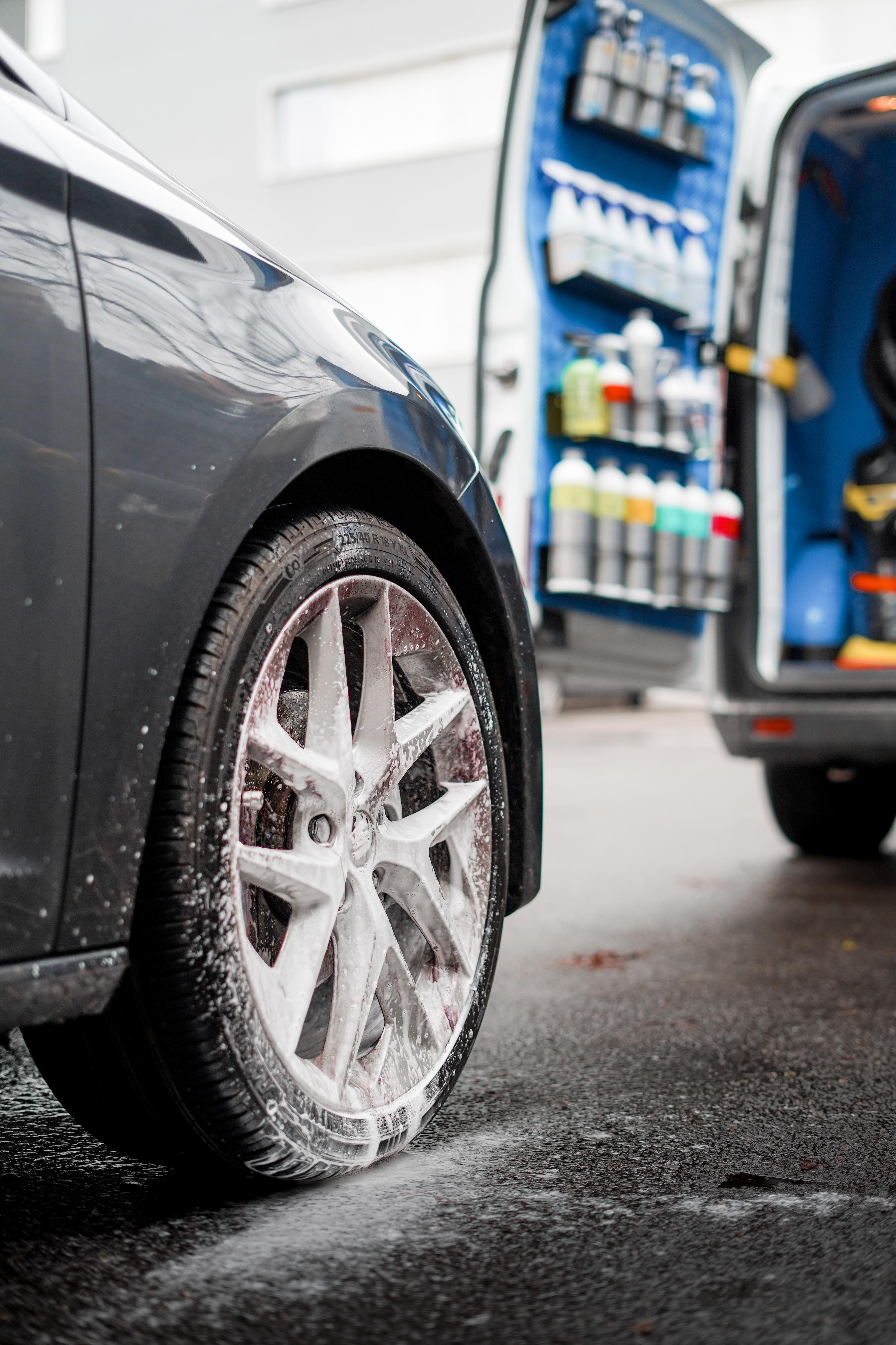 tire waxed with a solution