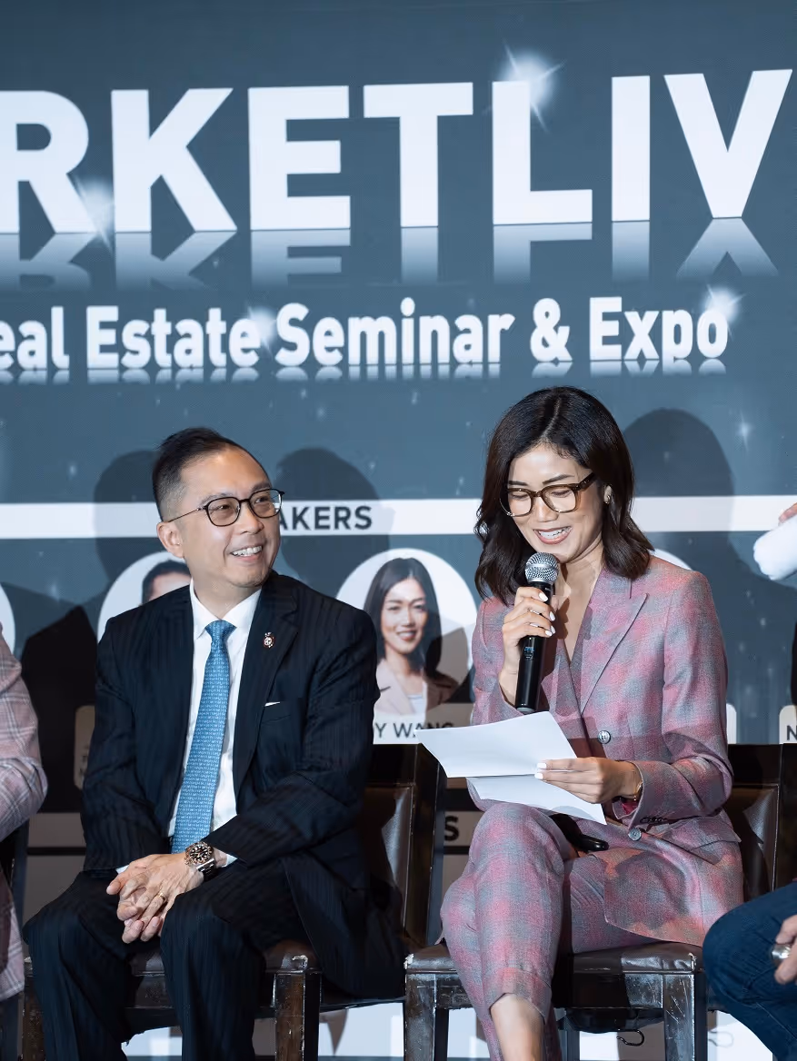 Ceo and VP from builders at Marketlive