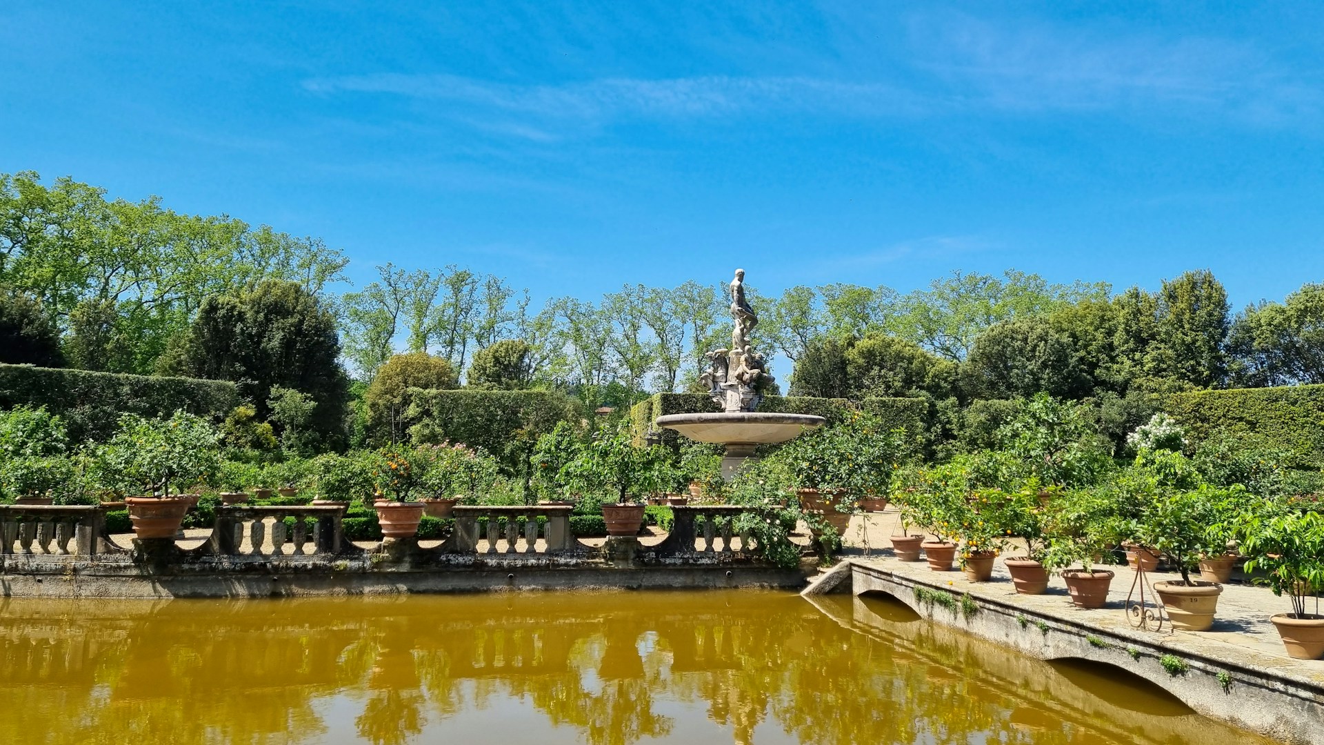 Boboli Gardens, Piazza de' Pitti, Florence | Photo by John Disandolo