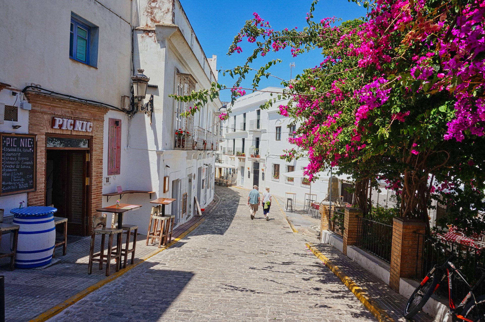 A street scene in Tarifa | Photo by Christian Hergesell on Unsplash