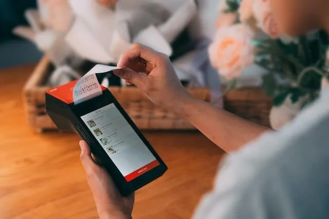 payment terminal image