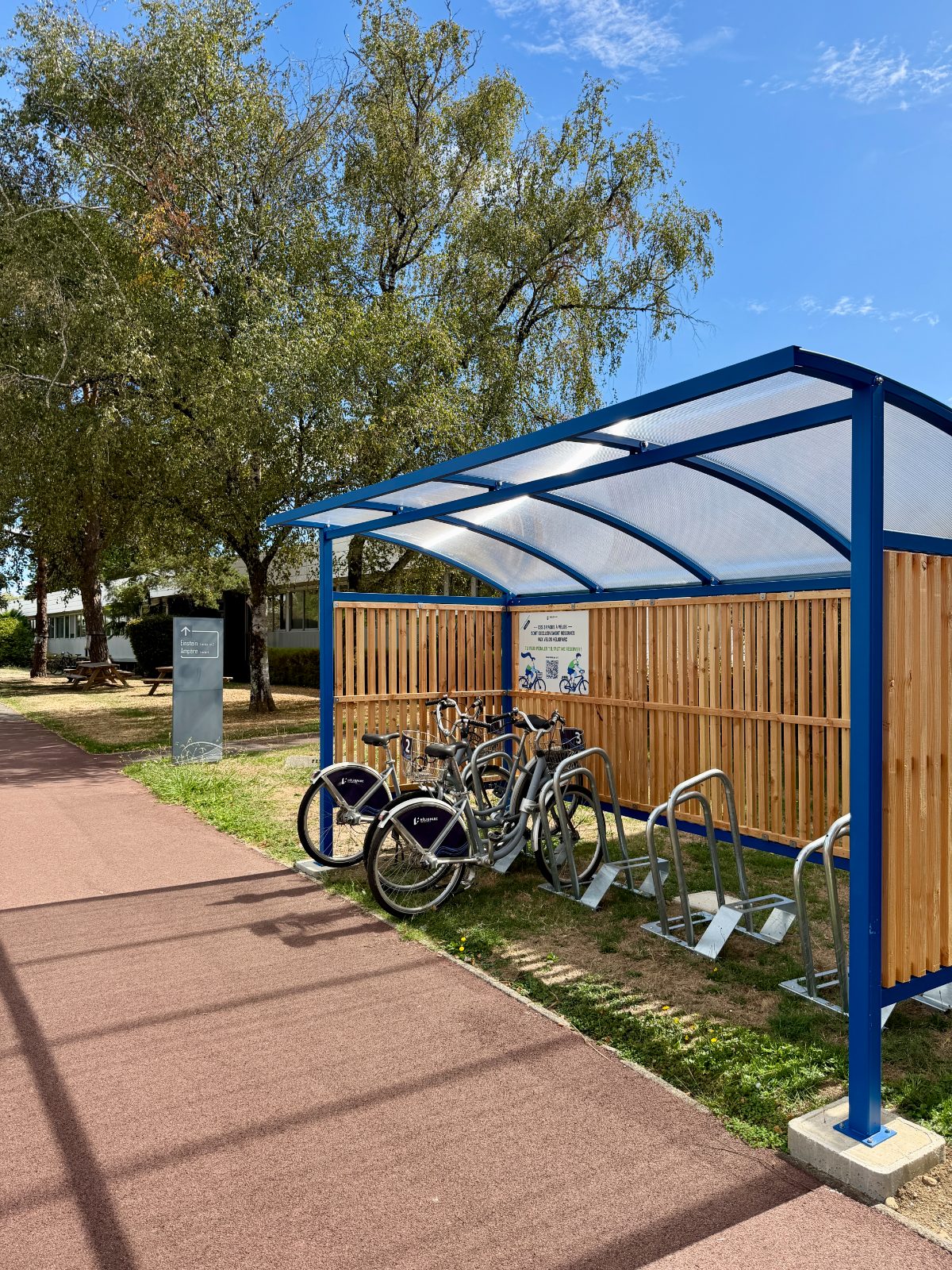 Abri vélos Hélioparc