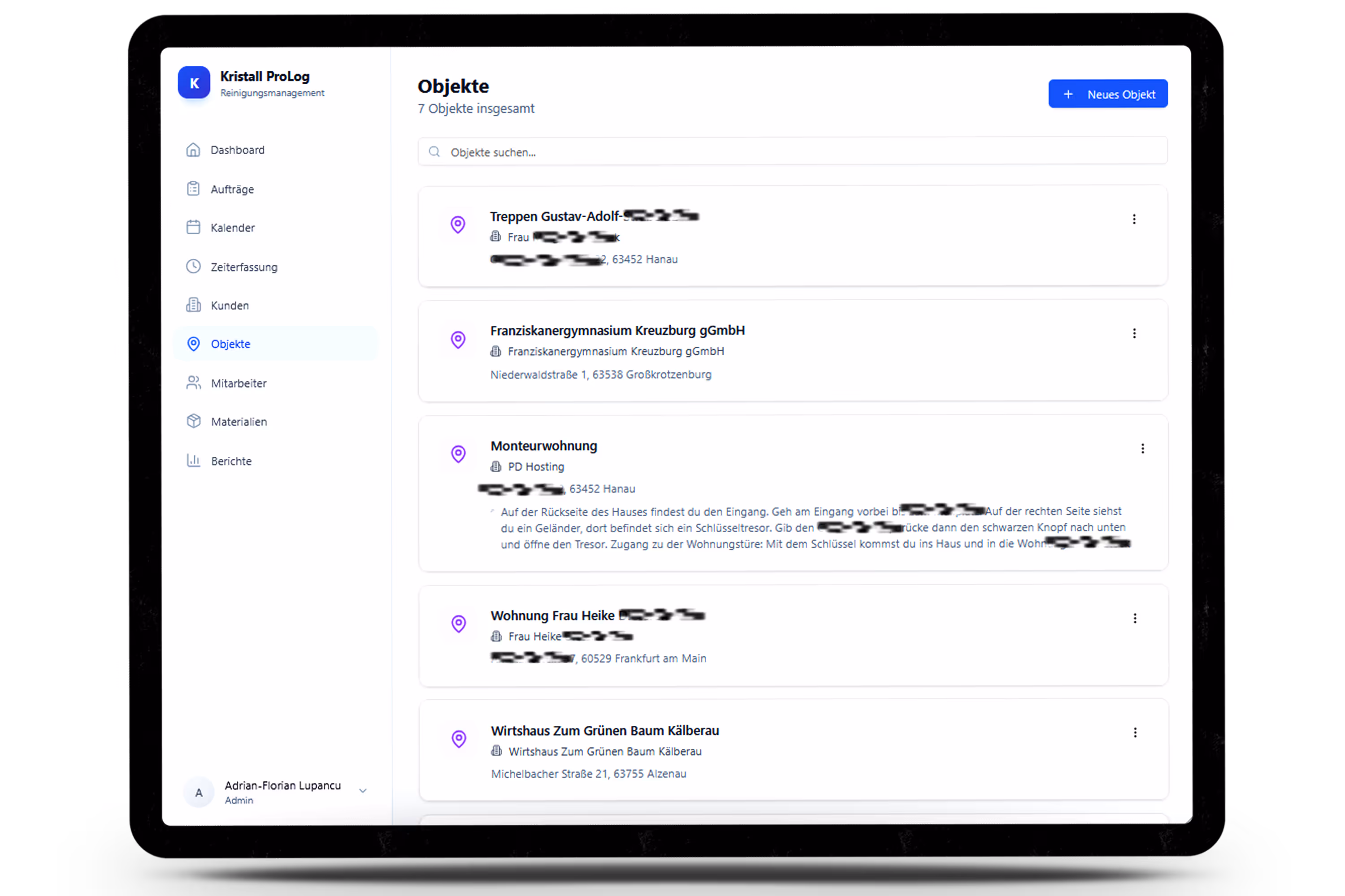 Desktopansicht von Kristall ProLog mit Objektübersicht, Einsatzorten und zentraler Verwaltung von Reinigungsaufträgen