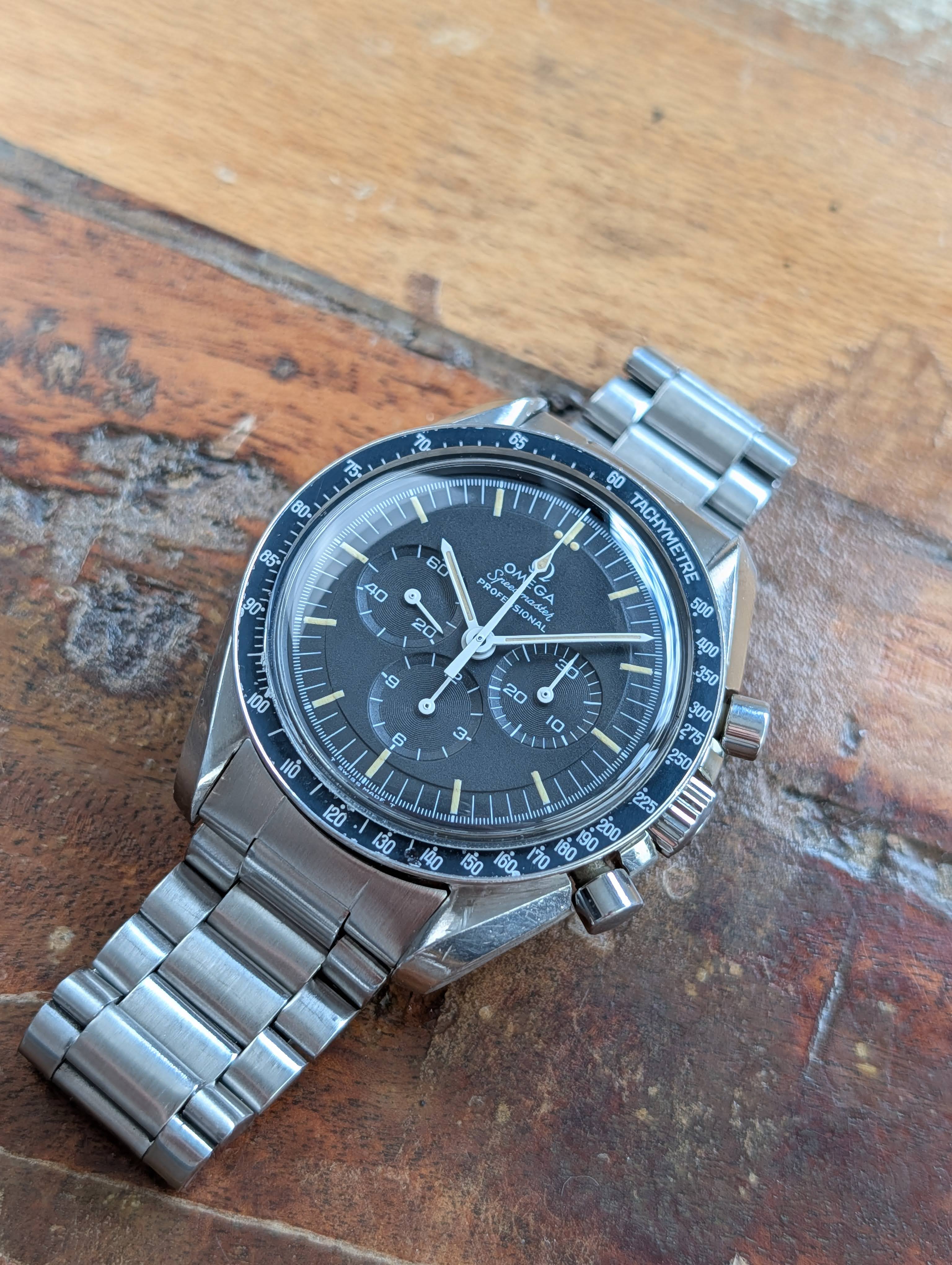 Omega Speedmaster 145022-71