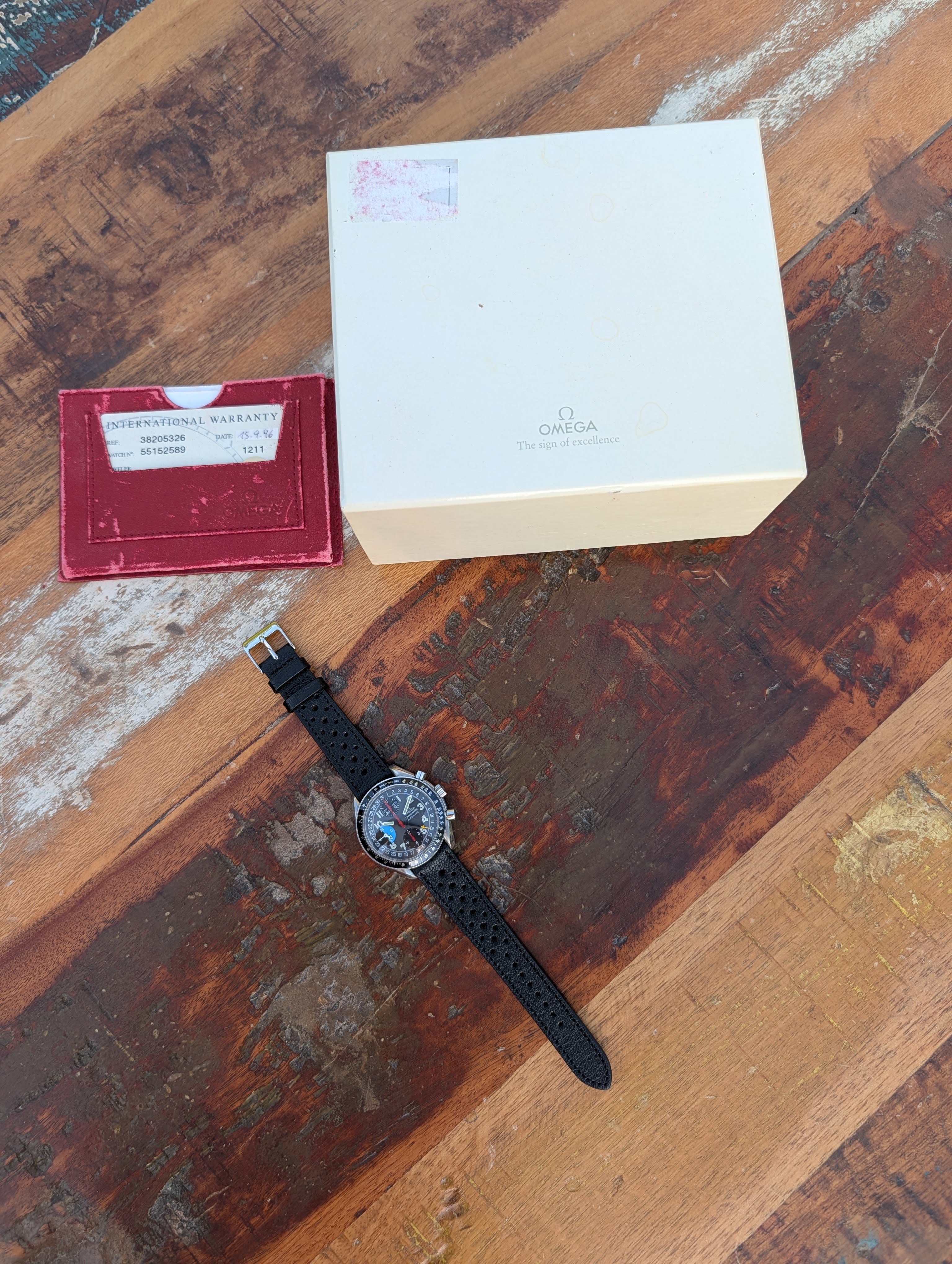 Omega Speedmaster Triple Date MK40 Ref.: 38205326