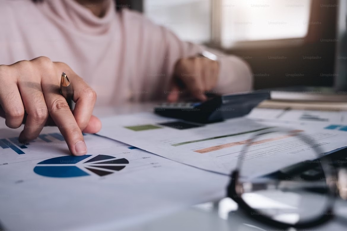 Working person beyond border