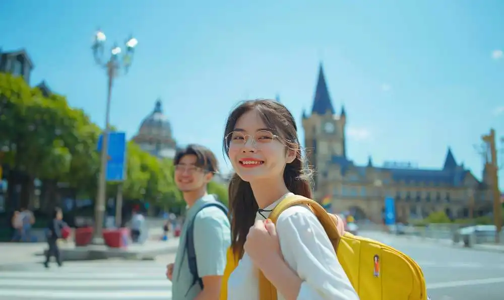 From student visa into career visa in USA - Beyond Border