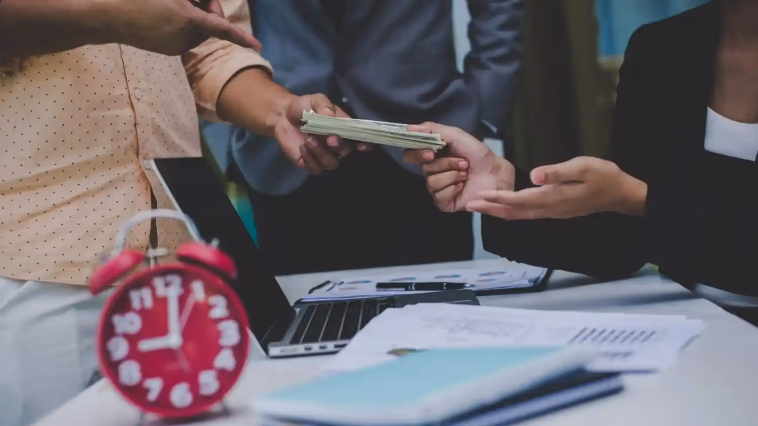 O-1 Visa High Salary Evidence - Beyond Border