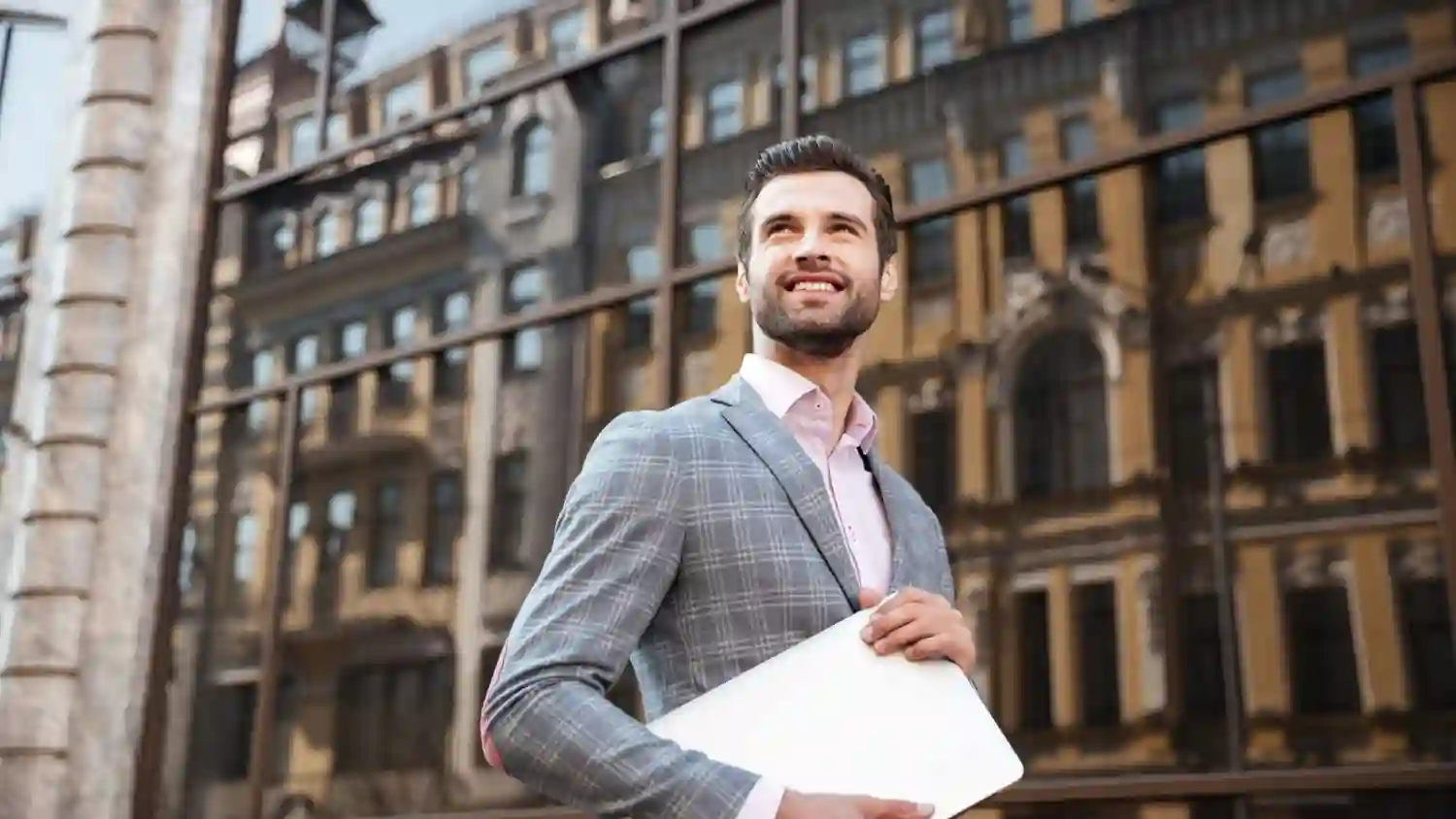 O-1 Visa for UK Professionals - Beyond Border