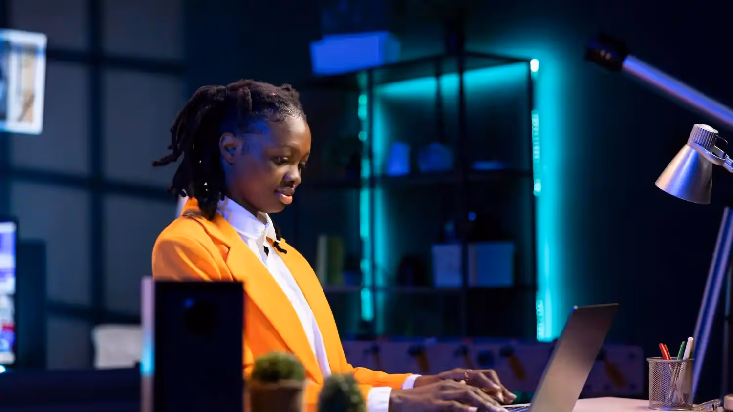 EB-2 and O-1 visa comparison for tech professional - Beyond Border