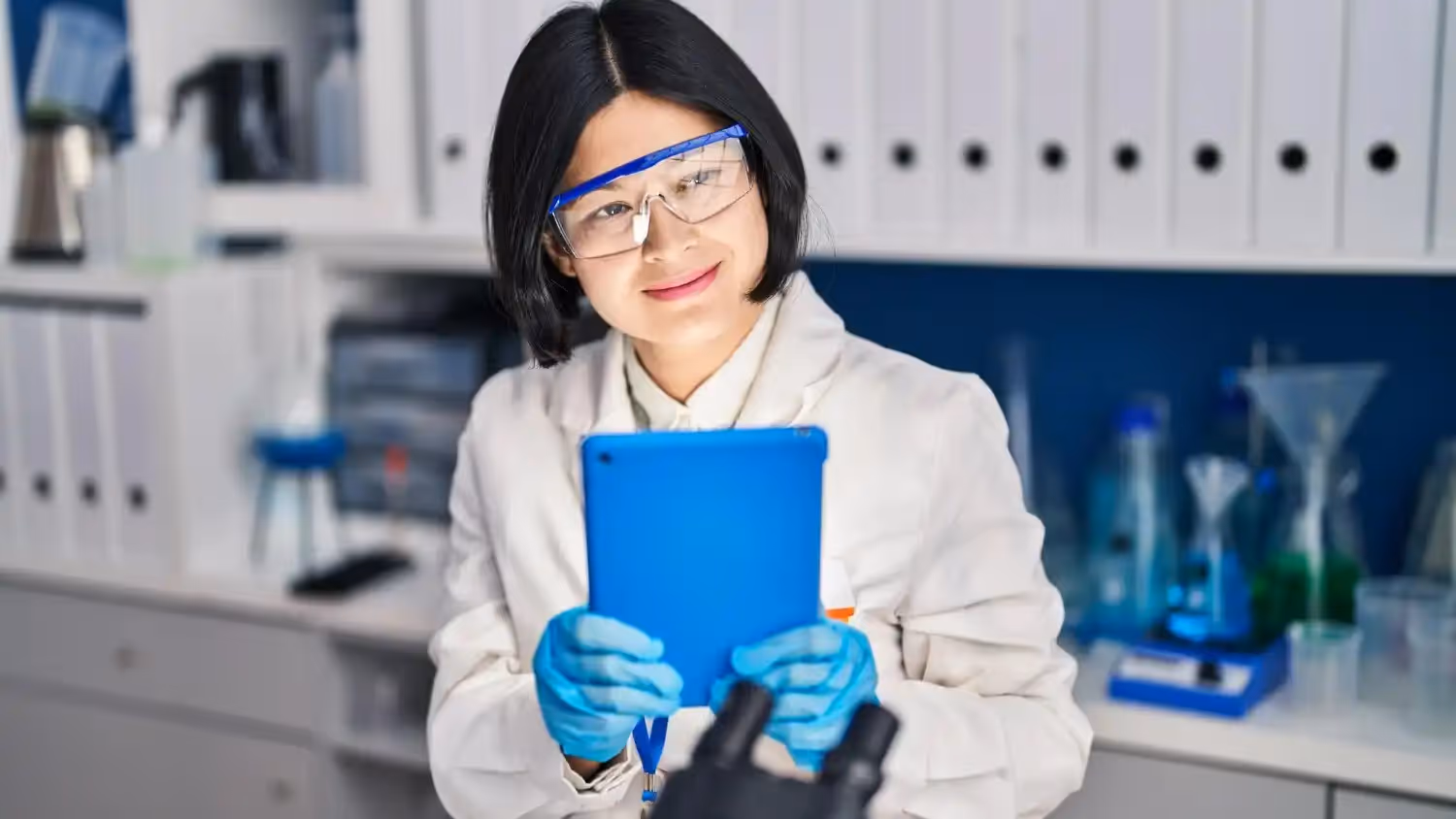 EB-1B vs EB-2 for STEM professionals - Beyond Border