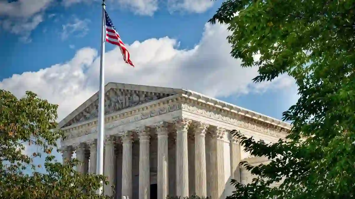 US court - Beyond Border