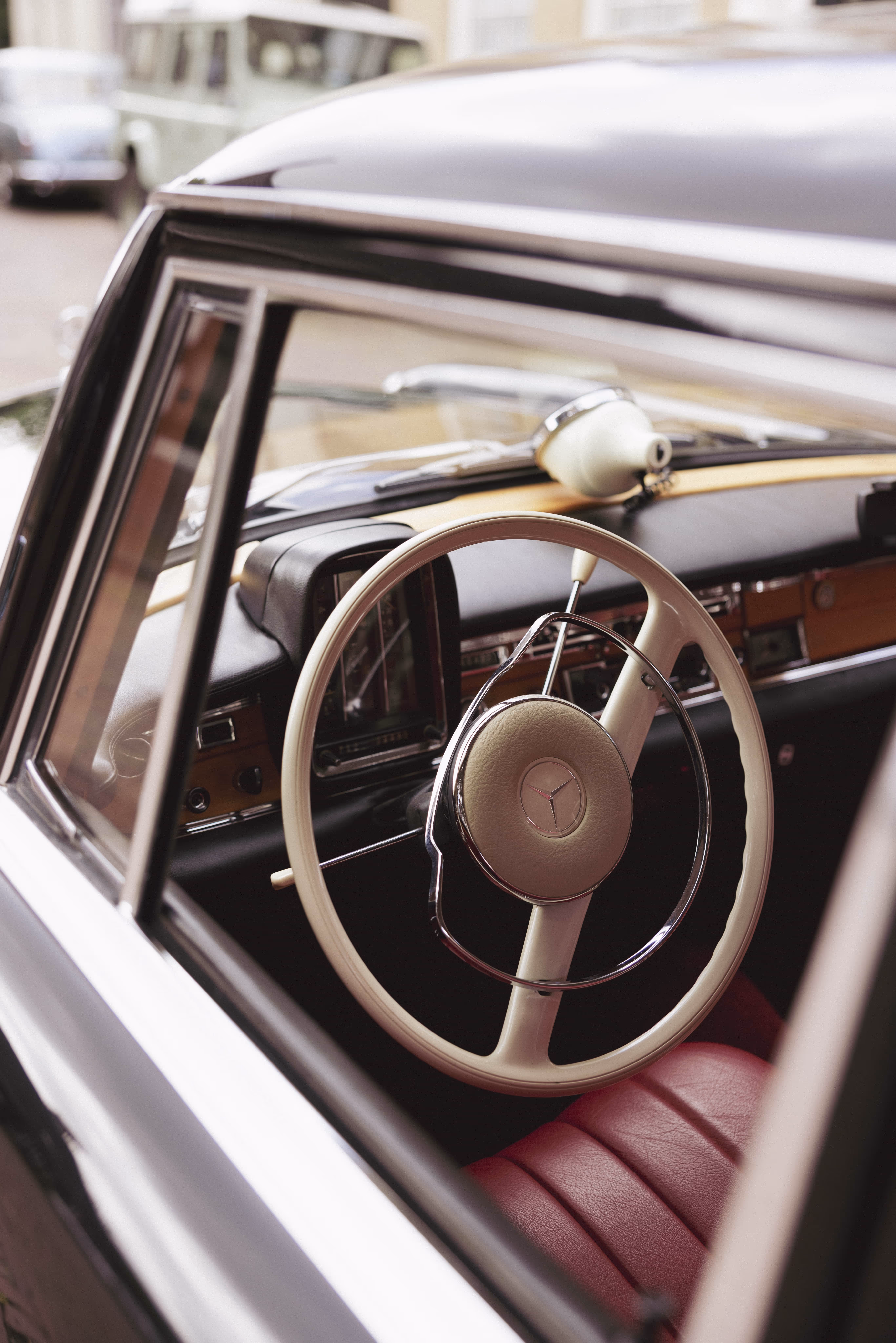 klassieke mercedes benz trouwauto huren