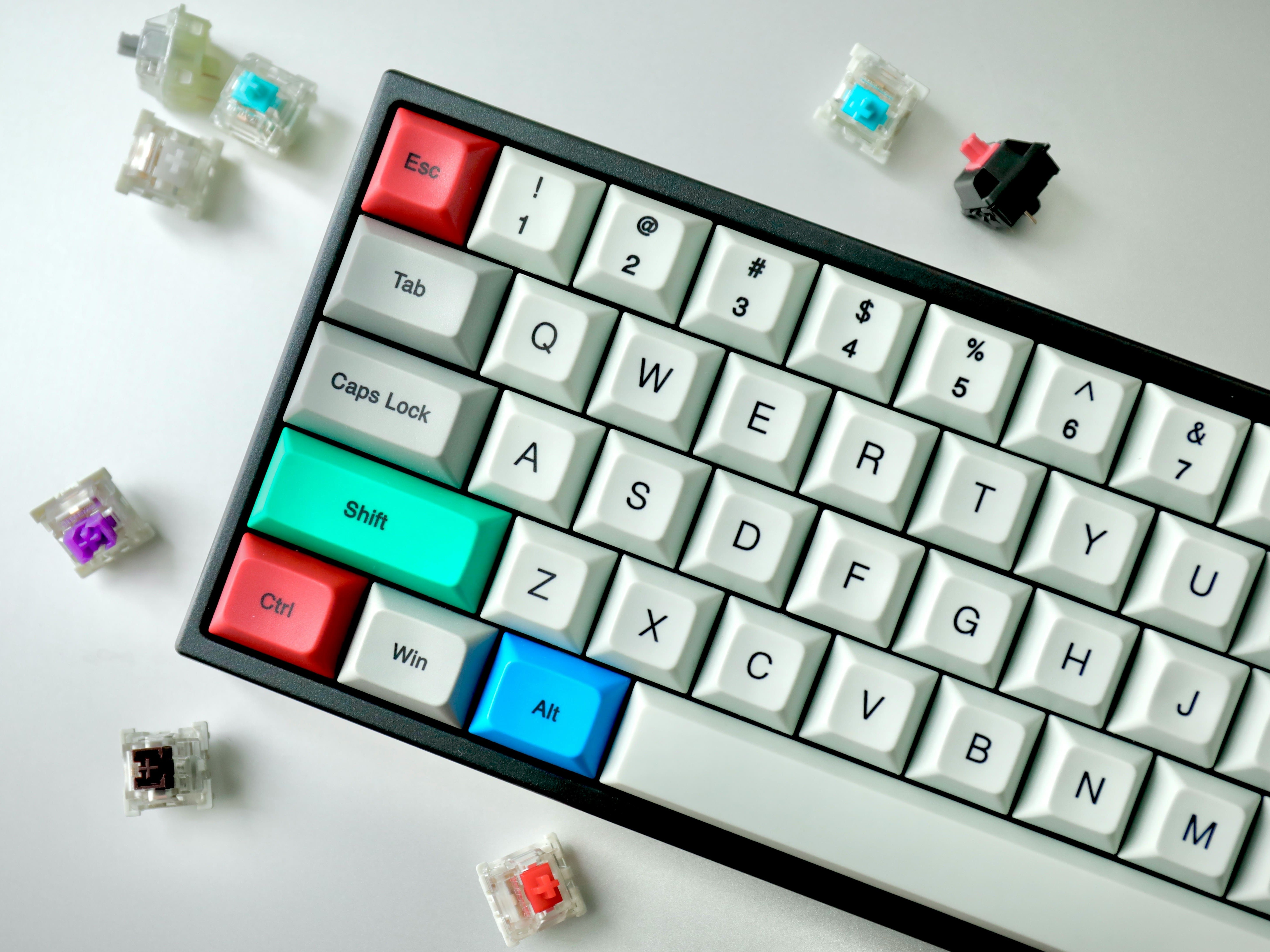 Practical Gold Keyboard