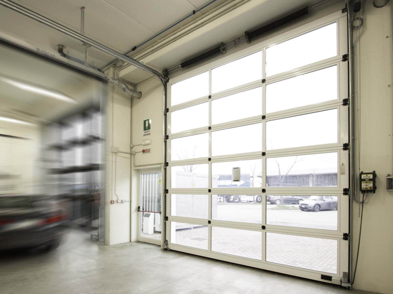 Commercial Panoramic Sectional Door