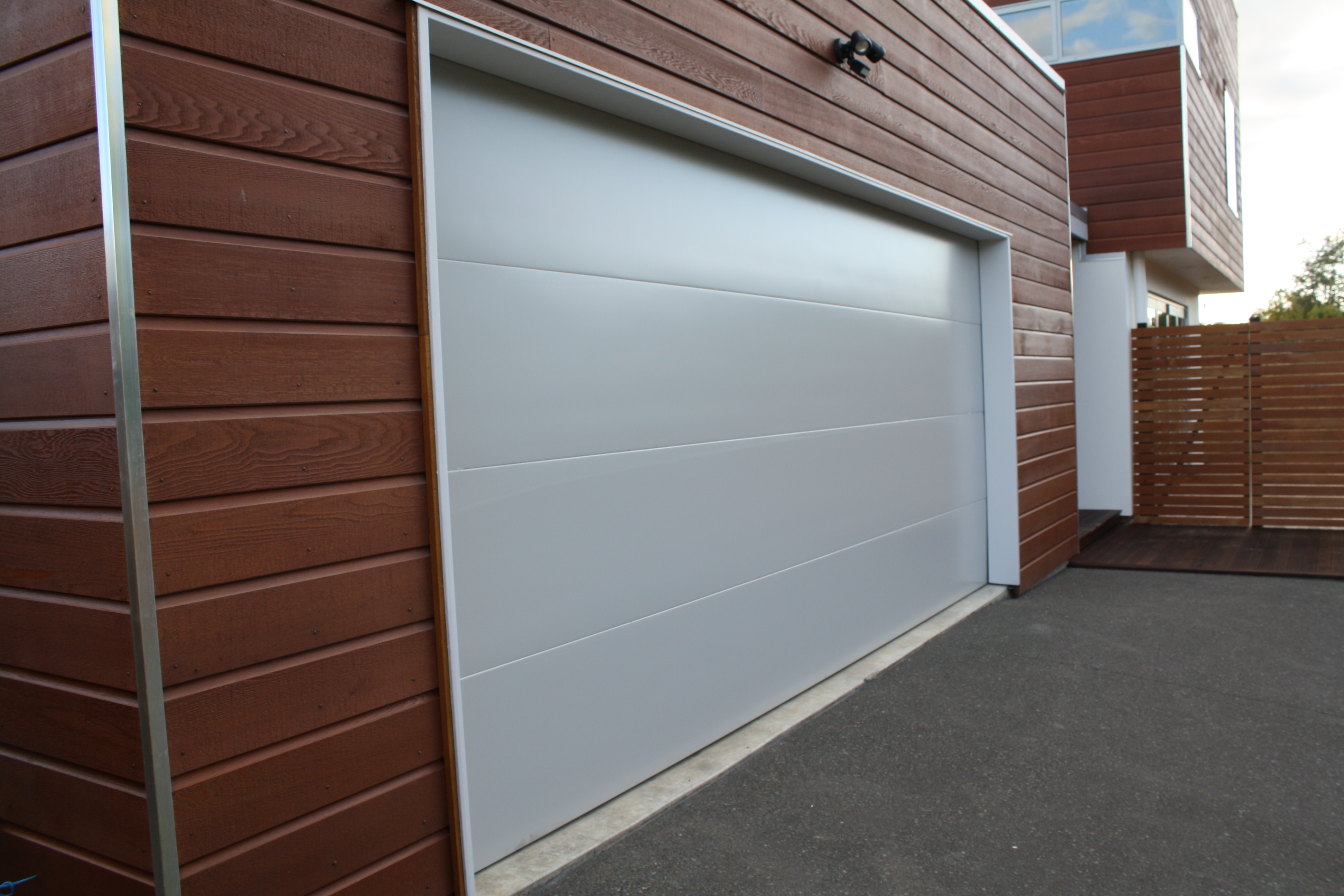 Duke Flat Panel Sectional Door