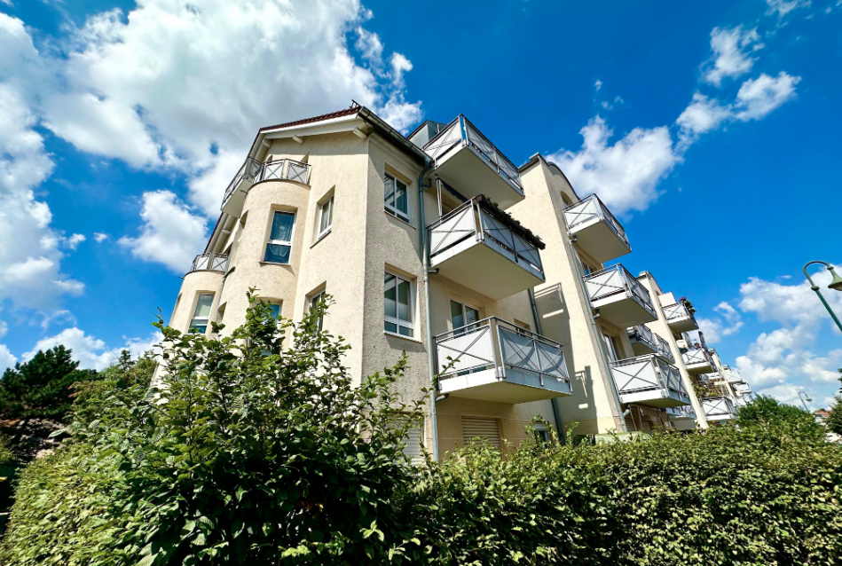 2-Zimmerwohnung mit Balkon in Liebertwolkwitz - Bildschirmfoto 2025-04-28 um 10.50.42
