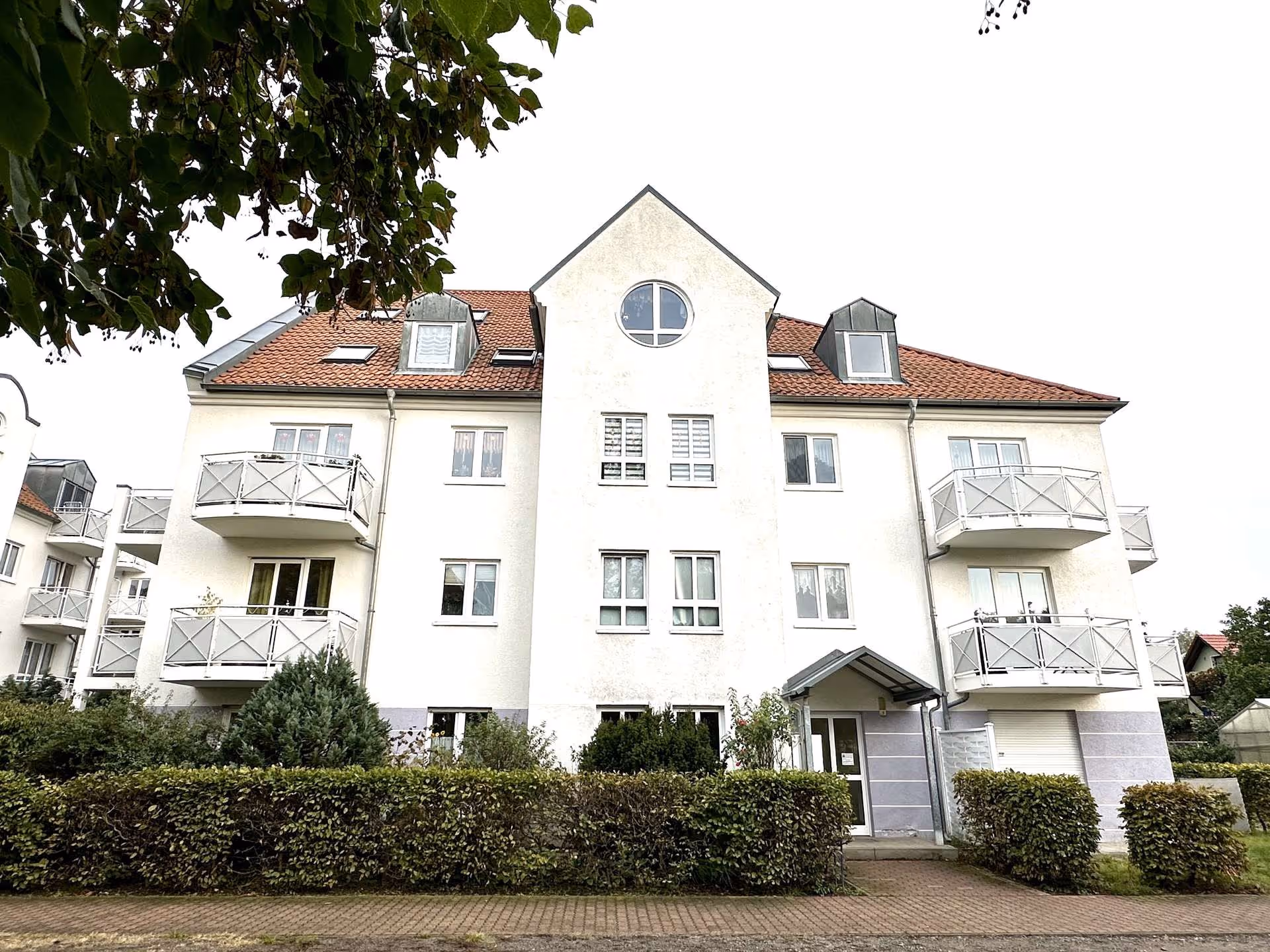 3-Zimmerwohnung mit Balkon in Leipzig - Hauseingang