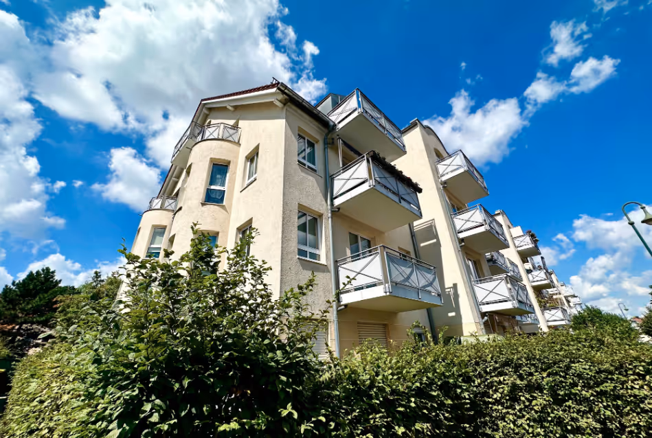 2-Zimmerwohnung mit Balkon in Liebertwolkwitz - Bildschirmfoto 2025-04-28 um 10.50.42