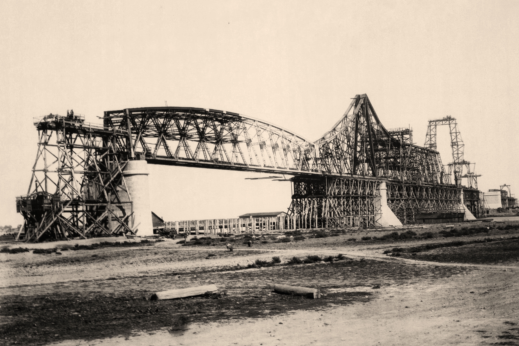 Canaralele Hârșovei - stânci calcaroase pe malul Dunării