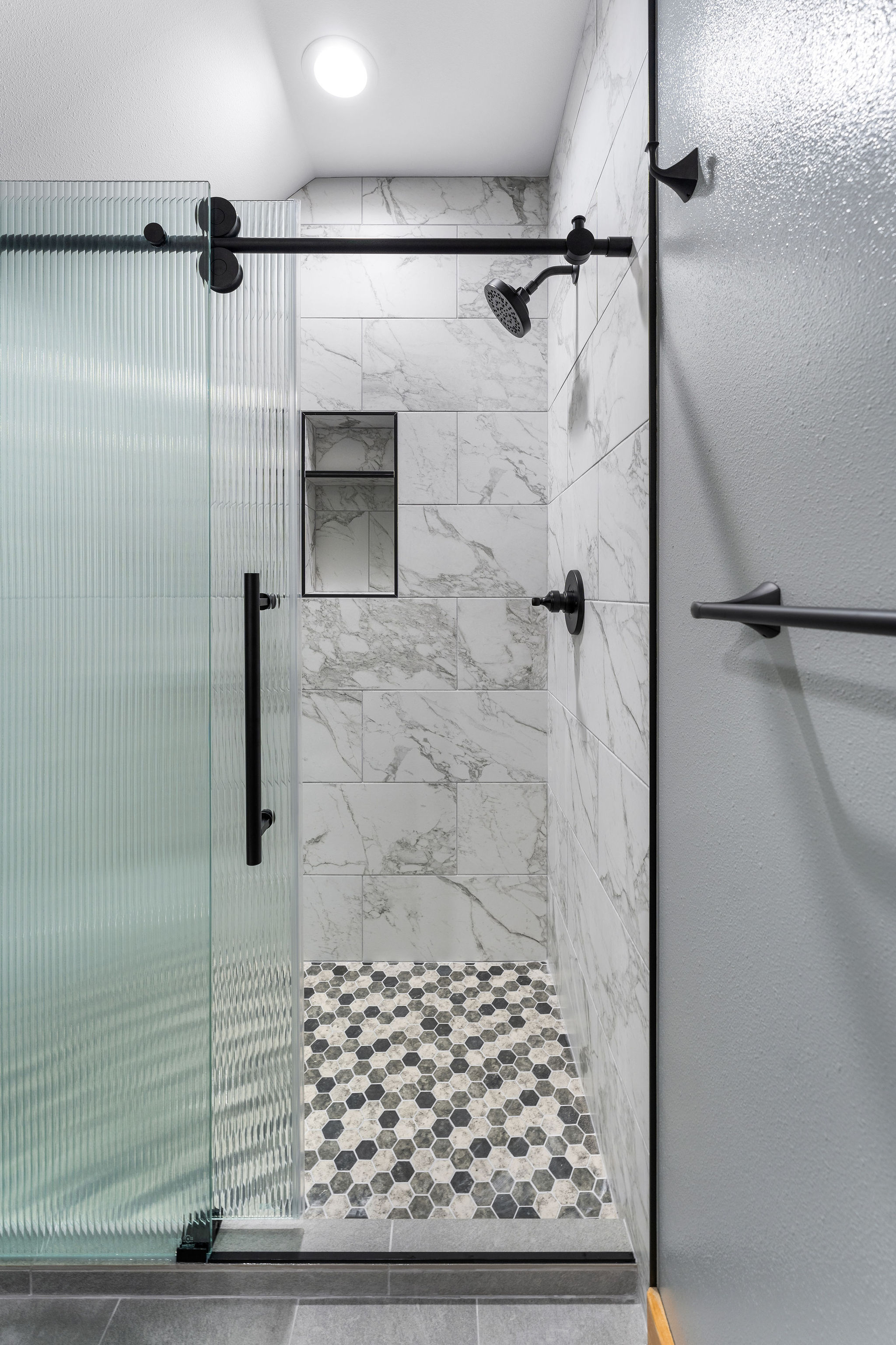 Rustic-Modern Bathroom Remodel in Snohomish - A 2-Week Transformation