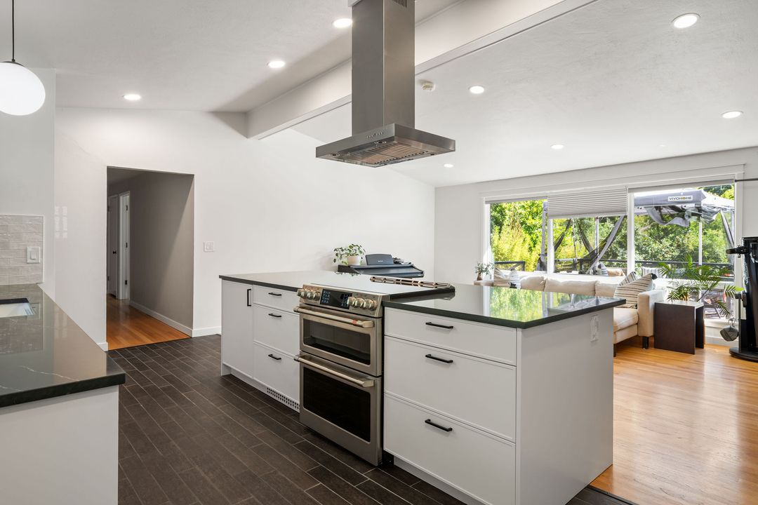 Design Choices for Custom Kitchen Countertops